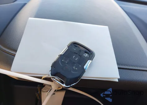 2015 Chevrolet Tahoe Ltz z USA, uszkodzony, nr VIN 1GNSCCKC4FR647537